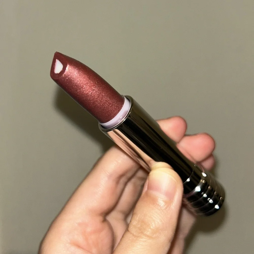 Clinique Dramatically Different Lipstickvk Shaping Lip Color